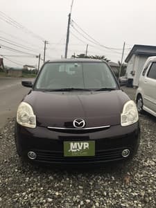 2005 Mazda Verisa
