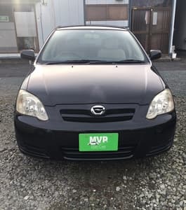 2004 Toyota Runx