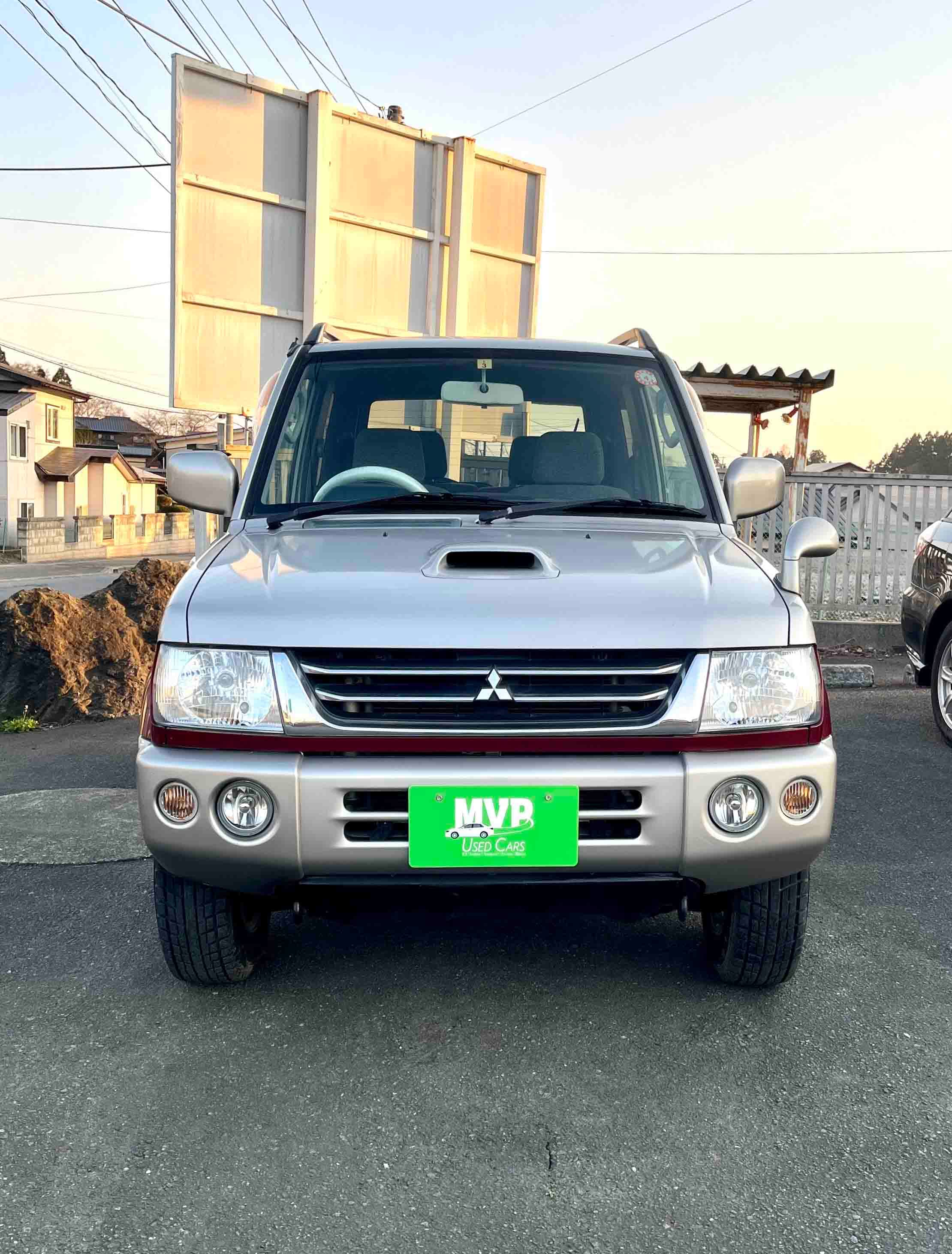 2000 Mitsubishi Pajero Mini